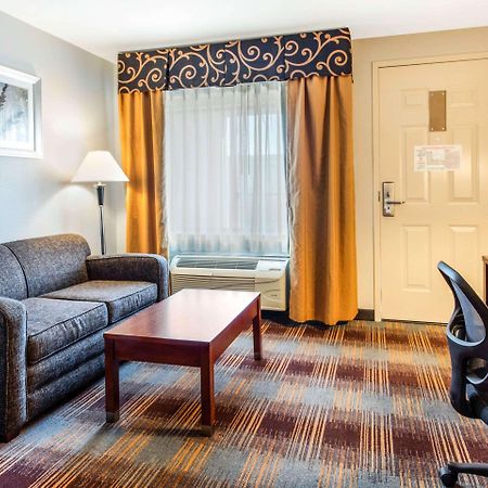 ממפיס Quality Inn Airport I-240 מראה חיצוני תמונה