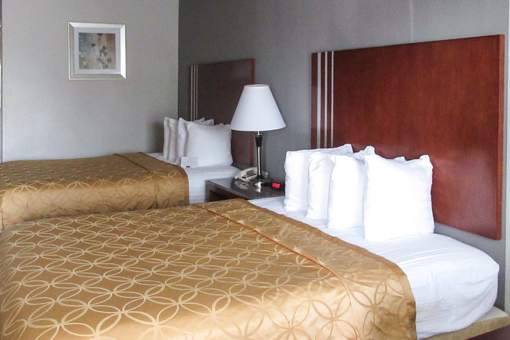 ממפיס Quality Inn Airport I-240 מראה חיצוני תמונה